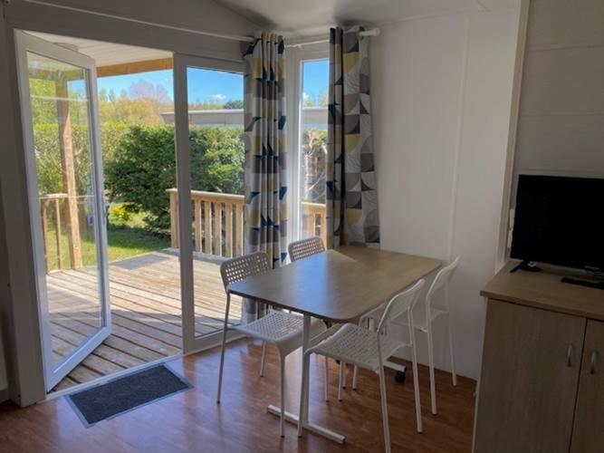 Camping-Caravaning De La Molliere Groffliers Bagian luar foto