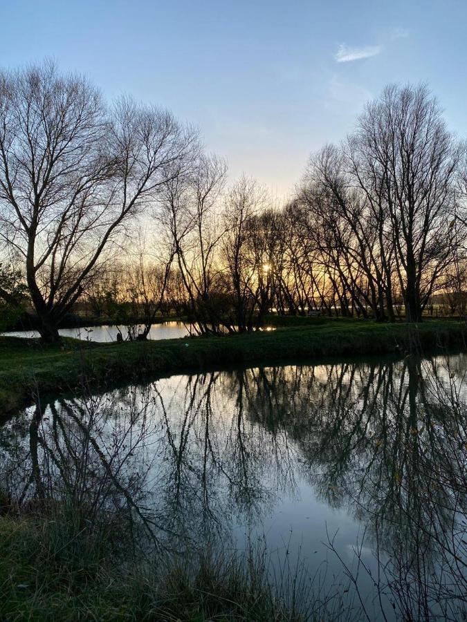 Camping-Caravaning De La Molliere Groffliers Bagian luar foto